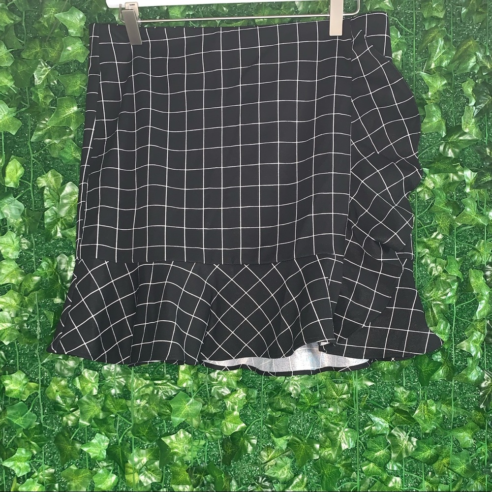 Black & White Asymmetrical Skirt